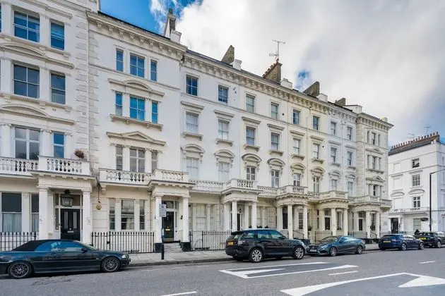 ALTIDO Charming 1BR flat w Patio in the Heart of Pimlico - Dış Mekan