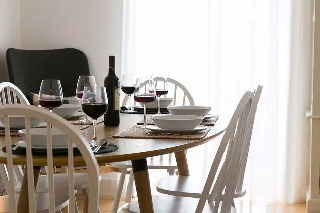 ALTIDO Charming 3BR home w/workspace&terrace by Intendente subway - Mutfak