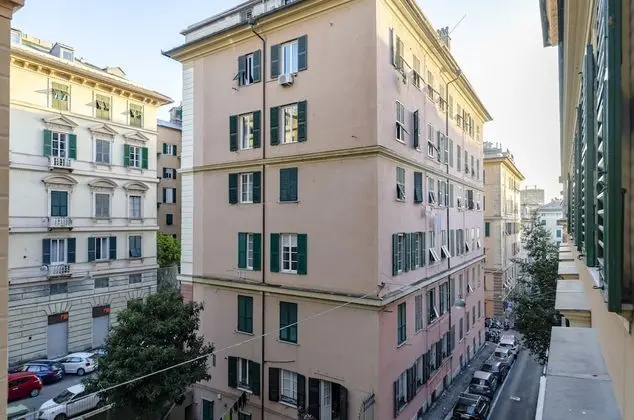 Altido Family Flat, 5 Mins to Piazza Corvetto