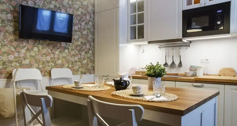 Altido Flower House in Como - Yerinde Yemek