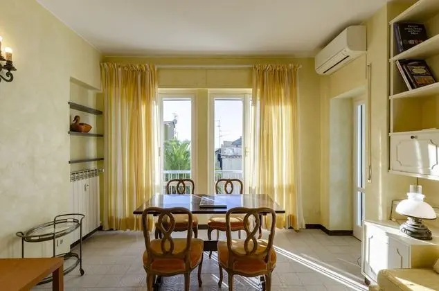 Altido Light Flat for 5 in the Heart of Bogliasco