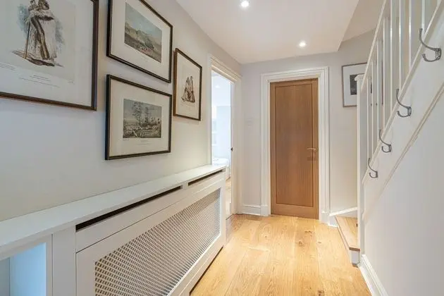 ALTIDO Lovely 2bed House in Wandsworth w/ Backyard Patio - Dış Mekan