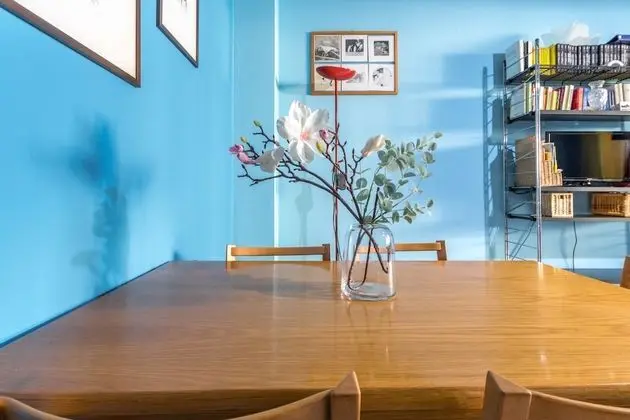 Altido Quiet Apt w Terrace in Beautiful Area - İç Mekan