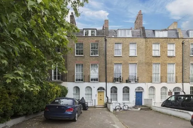 ALTIDO Smart 3 bed Flat in Islington, Close to Angel Tube