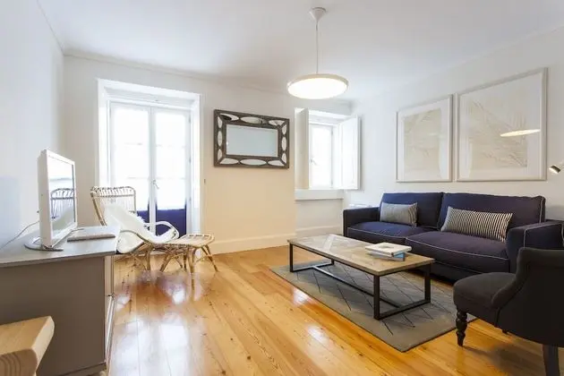 ALTIDO Spacious 3BR home w/balcony in Baixa, nearby Lisbon Cathedral - Öne Çıkan Resim