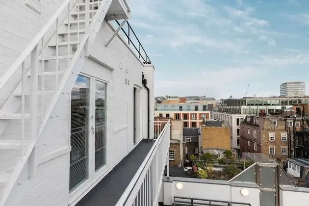 ALTIDO Stylish Flat near Mayfair & Piccadilly Circus