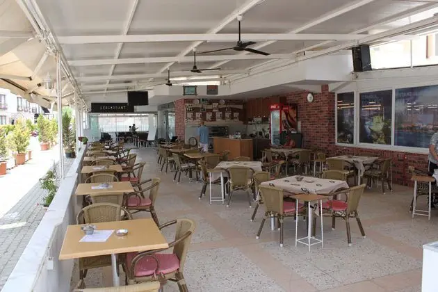 Altın Otel Altınova - Yeme / İçme