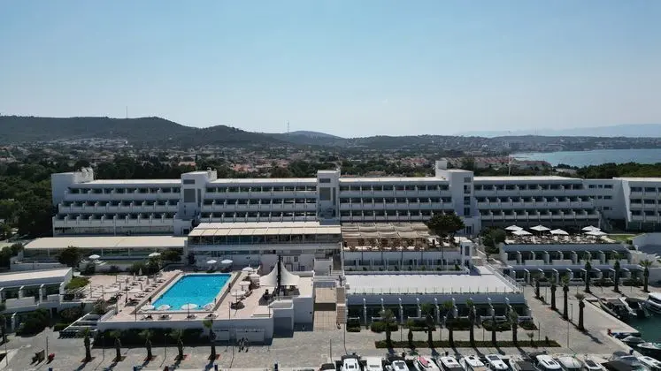 Altın Yunus Hotel & Spa - 11
