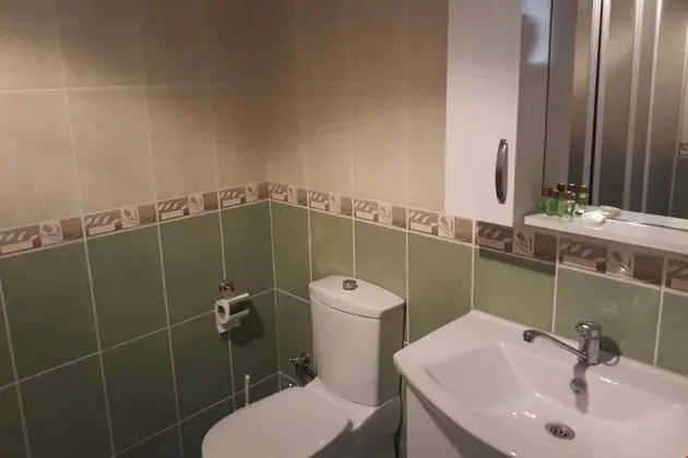 Altıntaş Dinlenme Tesisleri - Banyo Özellikleri