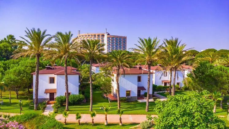 Altis Resort Hotel & Spa - 11