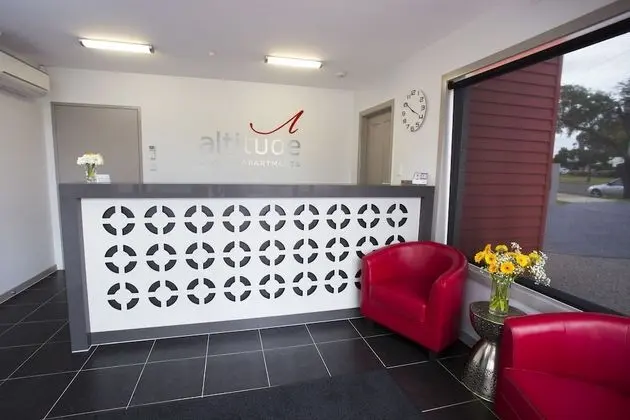Altitude Motel Apartments - Lobi