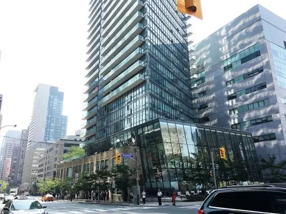 Altitude Suites Bay Street by Teristo Group
