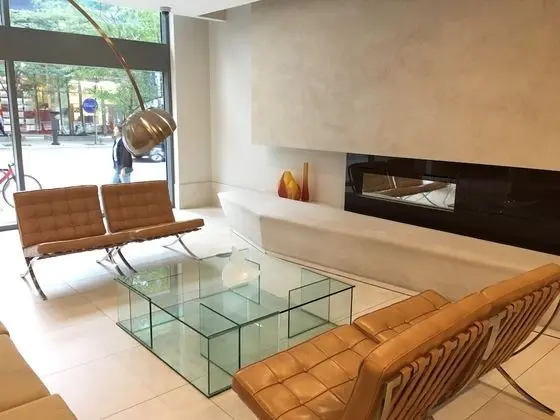 Altitude Suites Bay Street by Teristo Group - Öne Çıkan Resim