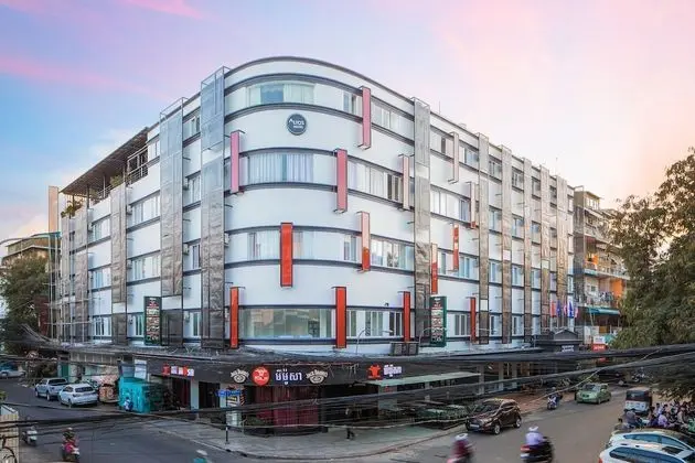 Altos Hotel