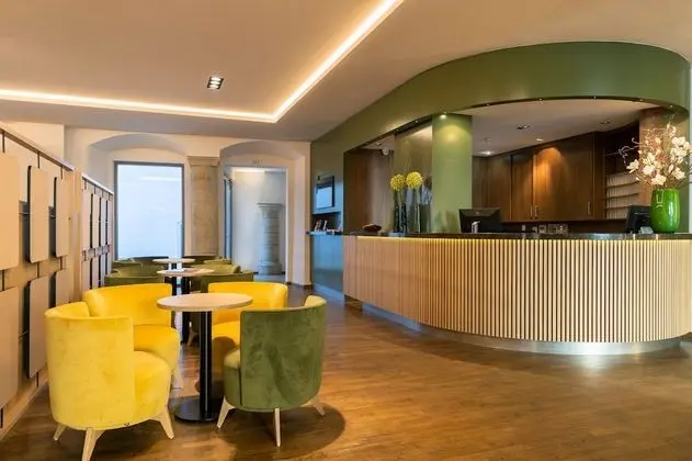 Altstadthotel Arch - Lobi