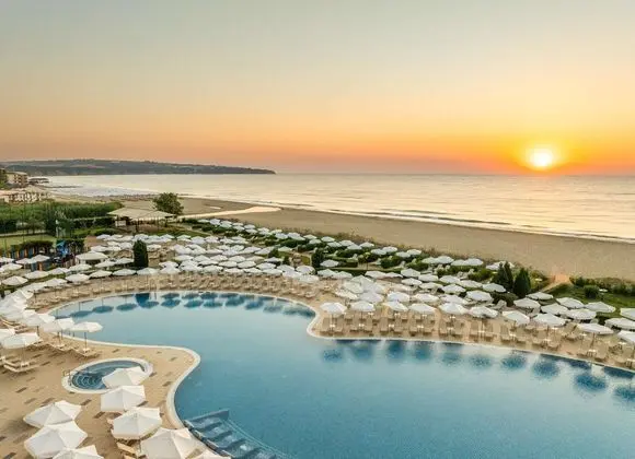 Alua Helios Bay - Öne Çıkan Resim