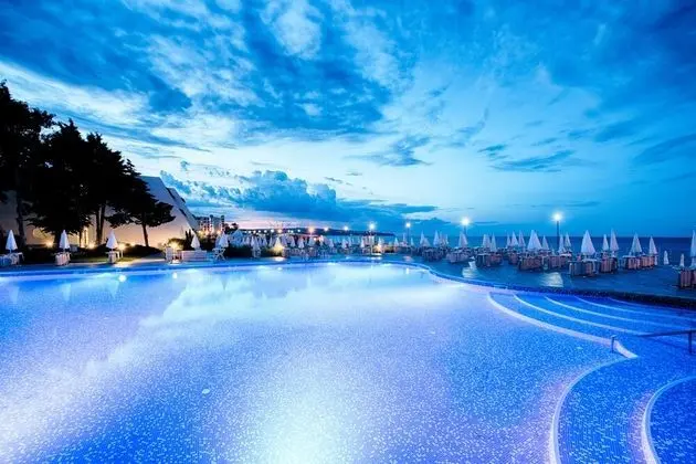 AluaSun Helios Beach – All Inclusive - Havuz