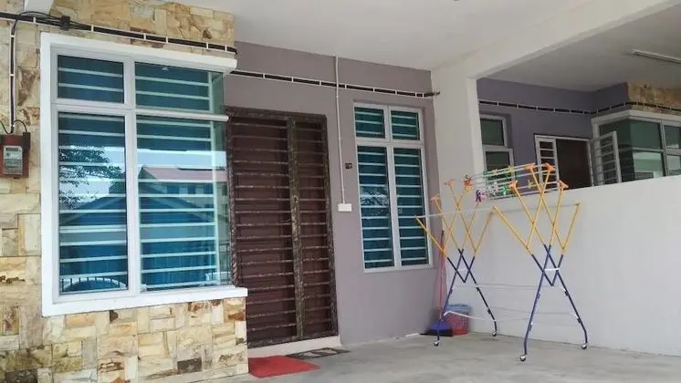 Alya Homestay - Dış Mekan
