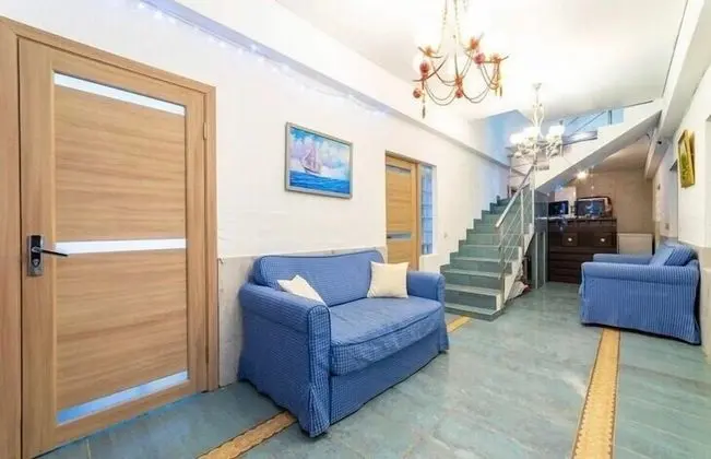 Alye Parusa - Guesthouse - Lobi