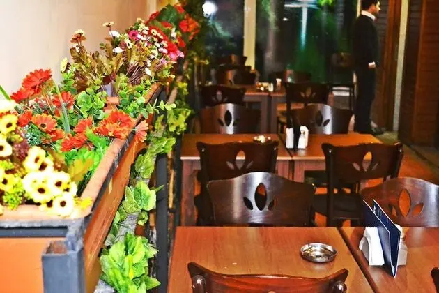 Alyon Hotel Taksim - Yerinde Yemek