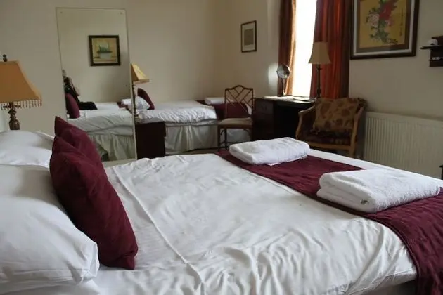 Alyth Hotel - Oda