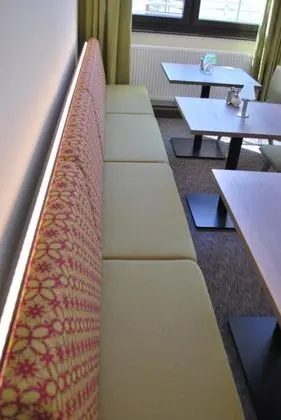 Hotel am Berg Esslingen - Yerinde Yemek