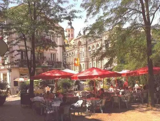 Am Friedrichsbad - Genel