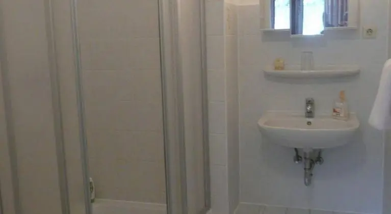 Am Lindenhof - Self Check-In Hotel