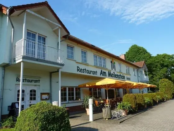 Hotel Am Meilenstein - 1