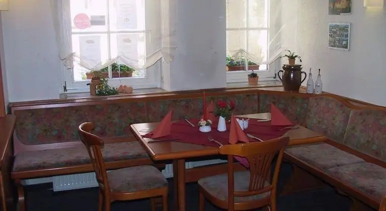 Hotel am Schloss - 1