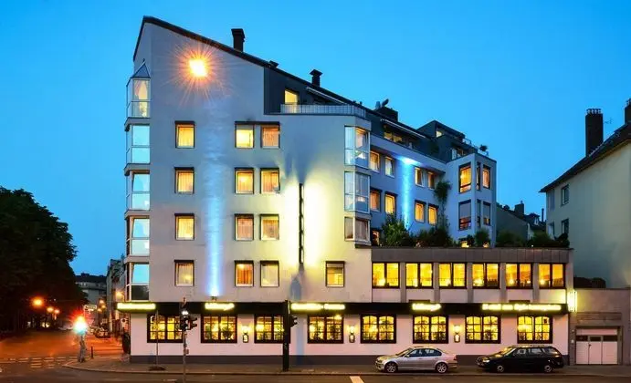 Hotel am Spichernplatz - Genel