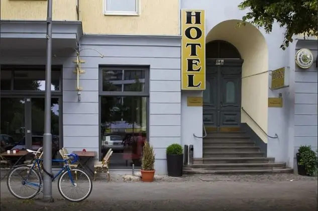 Hotel Am Stuttgarter Eck - Dış Mekan