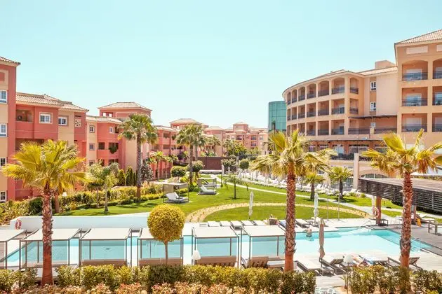 AMA ISLANTILLA RESORT