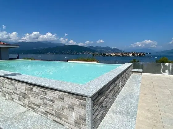Amadeus Apartment With Wonderful Lake View in Baveno con Pool