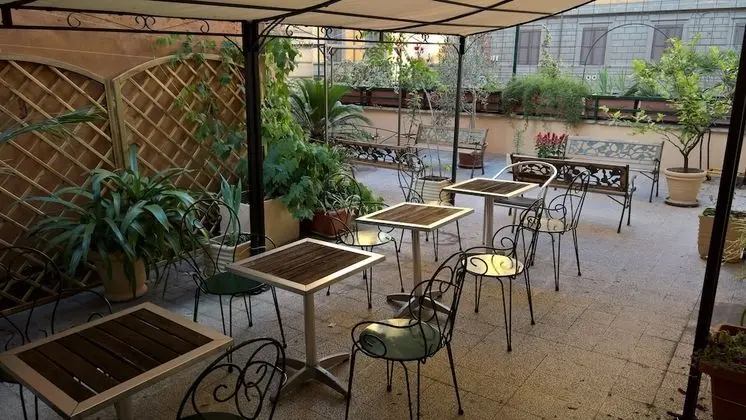 Hotel Amadeus - Dış Mekan