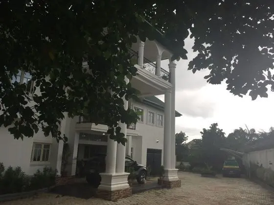 Amadi Villa