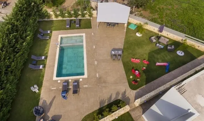 Amaen Luxury House