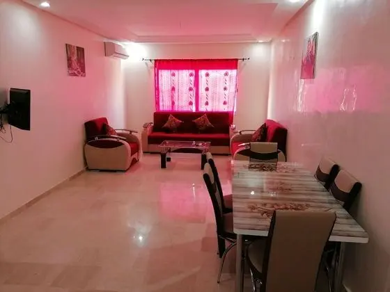 Amaima - Lobi