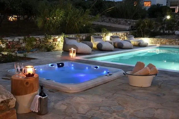 Amalgam Homes Paros - Havuz