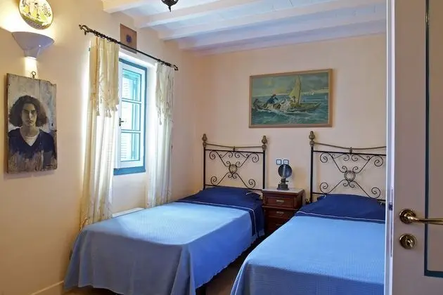 Amalgam Homes Tinos - Oda