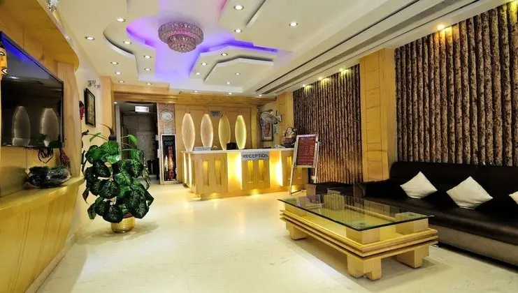 Hotel Aman International at New Delhi Station - Lobi