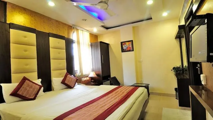 Hotel Aman International at New Delhi Station - Yerinde Yemek