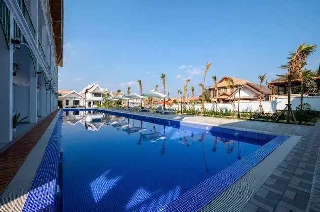 Amanda Hotel