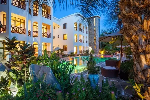 Amani Luxury Apartments Diani Beach
