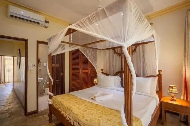 Amani Luxury Apartments Diani Beach - Oda