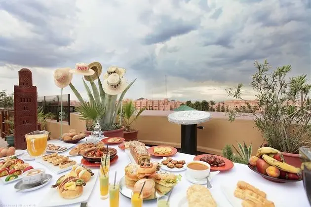 Amani Hotel Suites & Spa