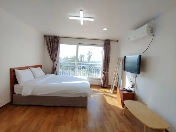 Amante Pension
