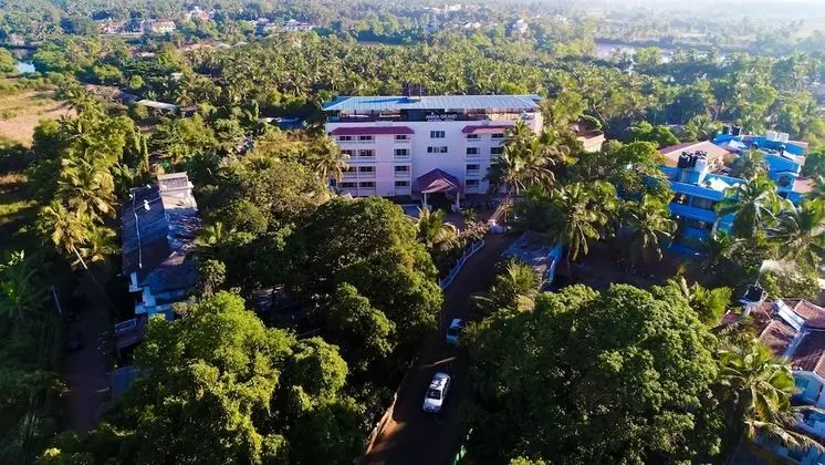 Amara Grand