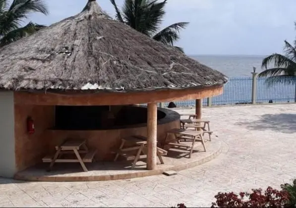 Amara Suites Banana Island