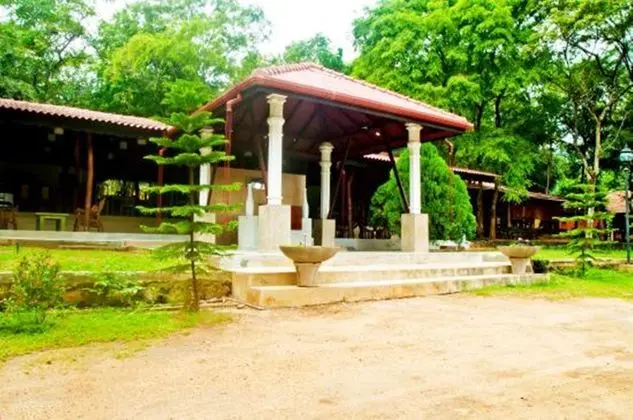 Amaranta Classic Retreat									